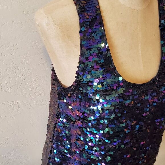 Forever 21 purple & green sequin top medium - Picture 5 of 6